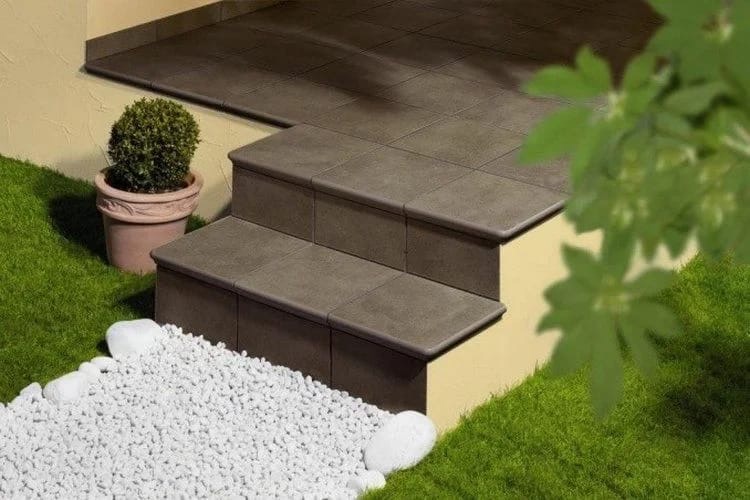 Теперь в продаже клинкерные ступени!