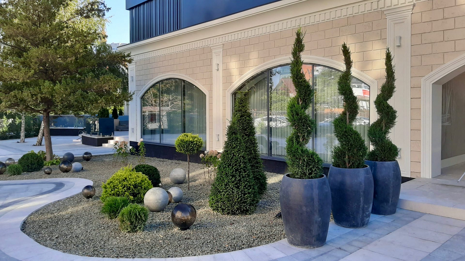 Искусственный камень «Форли 051» в отделке ресторана в республике Молдова!